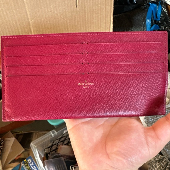 Louis Vuitton Wallet - Accordion Taiga